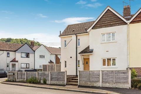 44 Cotswold Gardens, Wotton-under-edge, GL12 7HJ