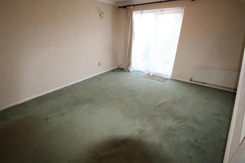 3 bedroom end of terrace house for sale, Bletchley, Milton Keynes MK3