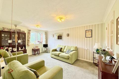 1 bedroom flat for sale, Old Bedford Road, Popes Court Old Bedford Road, LU2