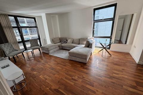 1 bedroom flat to rent, Discovery Dock, West Tower, Canary Wharf, London, London, E14 9LT