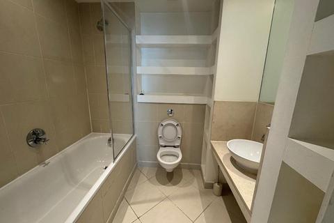 1 bedroom flat to rent, Discovery Dock, West Tower, Canary Wharf, London, London, E14 9LT