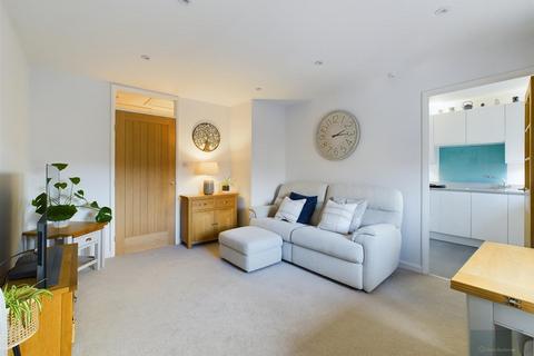 2 bedroom apartment for sale, Wharf Court, Melksham SN12