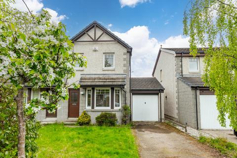3 bedroom semi-detached house to rent, Thorngrove Crescent, Mannofield, Aberdeen, AB15