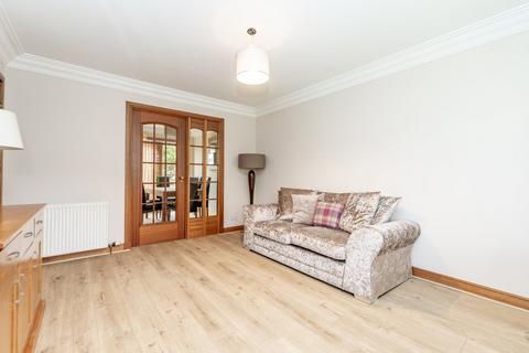3 bedroom semi-detached house to rent, Thorngrove Crescent, Mannofield, Aberdeen, AB15