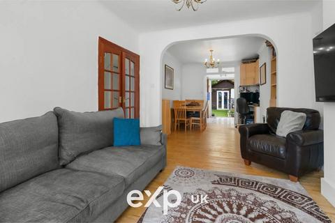 29 Imperial Road, Feltham, TW14 8AF
