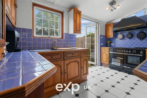 29 Imperial Road, Feltham, TW14 8AF