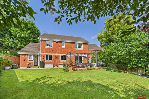 19 Blake Hill Way, Abbeymead, Gloucester, GL4 4QR
