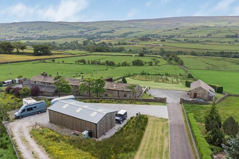 3 bedroom barn conversion for sale, Haws Barn, Cowling Hill