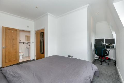 2 bedroom apartment for sale, The Tracery, Banstead, Surrey, SM7