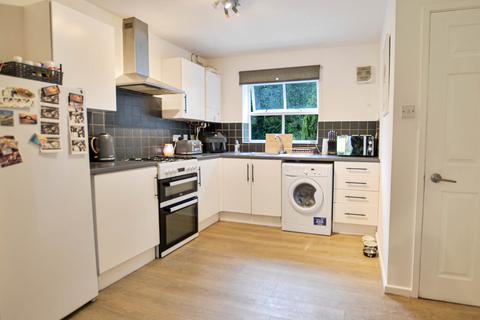 9 Caister Avenue, Worcester, WR4 0QP