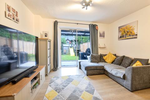 9 Caister Avenue, Worcester, WR4 0QP