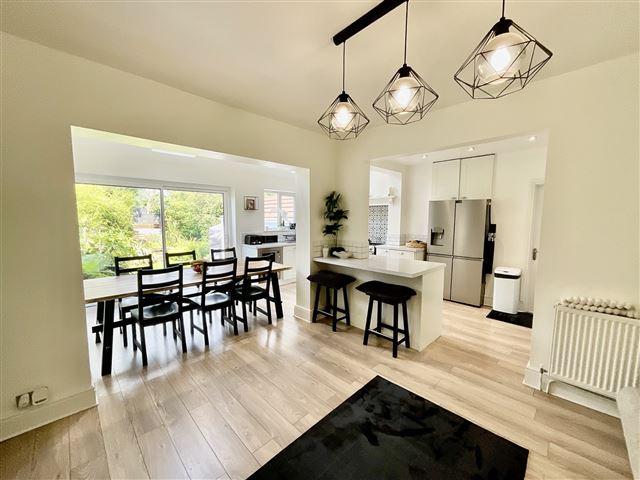 Open Plan Kitchen Dining