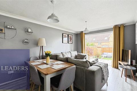 8 Abbey Meadow, Sible Hedingham, Halstead, CO9 3QS