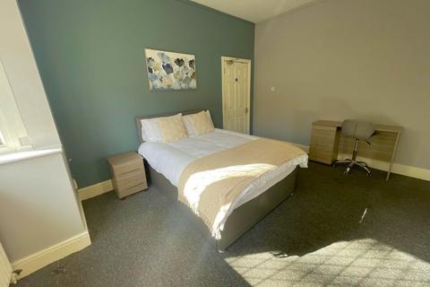 undefined, Room 1
