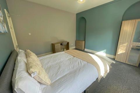 undefined, Room 1