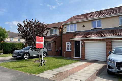 3 bed semi-detached house for rent in Greensfield Close, Faverdale, Darlington