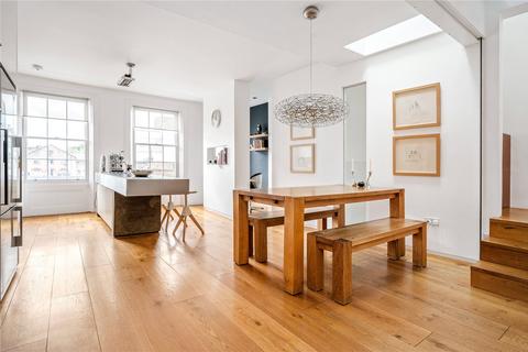 3 bedroom duplex for sale, Upper Street, Islington, London, N1