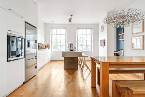 3 bedroom duplex for sale, Upper Street, Islington, London, N1