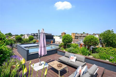 3 bedroom duplex for sale, Upper Street, Islington, London, N1