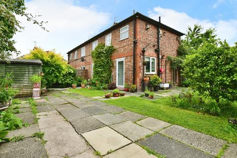 3 bedroom semi-detached house for sale, Oak Road, Greater Manchester SK8