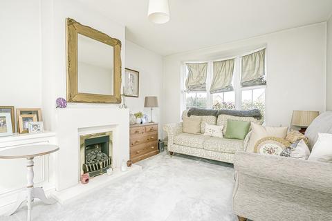 3 bedroom terraced house for sale, Central Road, Morden SM4