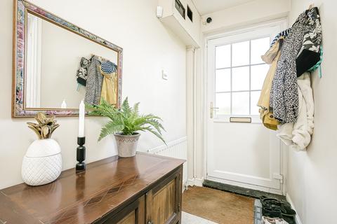 3 bedroom terraced house for sale, Central Road, Morden SM4