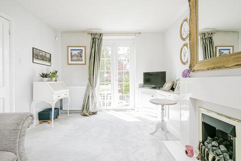 3 bedroom terraced house for sale, Central Road, Morden SM4