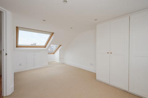 28 Goodenough Road, London, SW19 3QW
