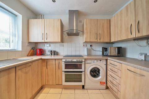 17 Thresher Close, Bishop's Stortford, CM23 4FP