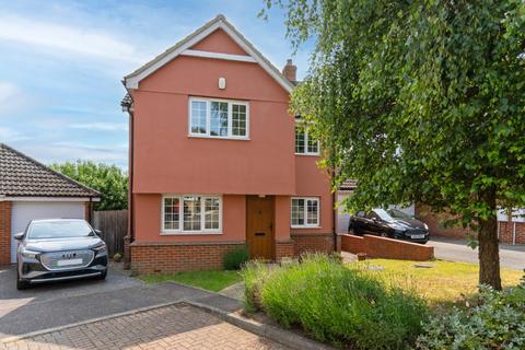 4 bedroom detached house for sale, Castleden Way, Essex CM6