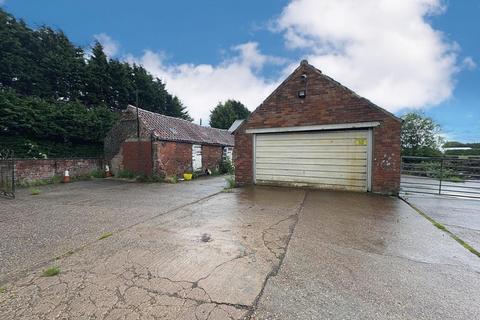 West End House Luck Lane, Preston, Hull, HU12 8TE