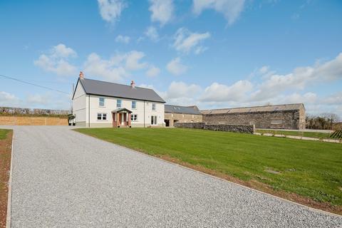 5 bedroom farm house for sale, Ferryside CARMARTHENSHIRE