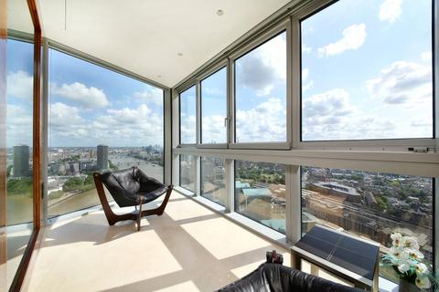 3 bedroom flat for sale, The Tower, London SW8