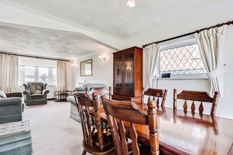 undefined, Rutland Drive, Wakefield WF4