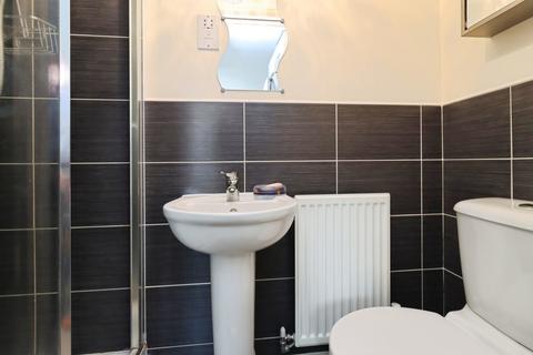 3 bedroom end of terrace house for sale, Heritage Way, Shropshire SY22