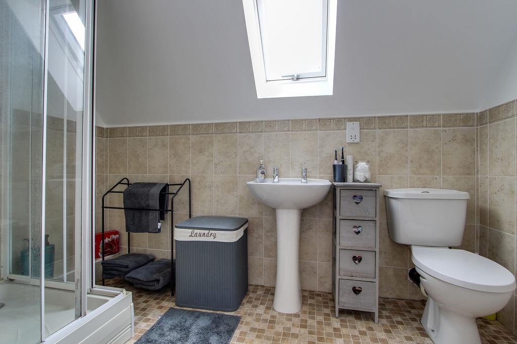 Ensuite