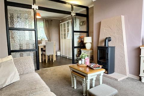 3 bedroom end of terrace house for sale, Abbey Hills Road, Oldham, Greater Manchester, OL4