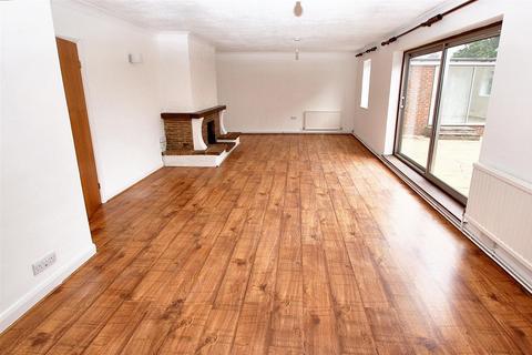3 bedroom detached house for sale, Ridgeway Crescent, Tonbridge