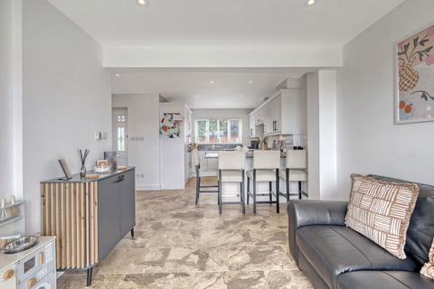 38 Froden Brook, Billericay, CM11 2TW