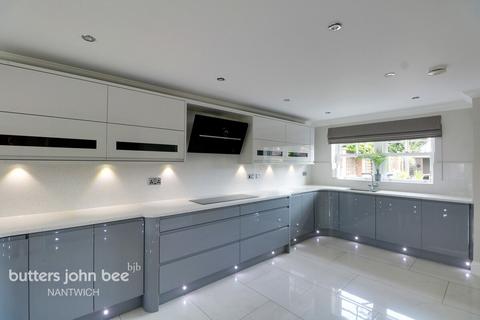 undefined, Den Lane, Crewe