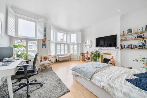 24b Felday Road, London, SE13 7HJ