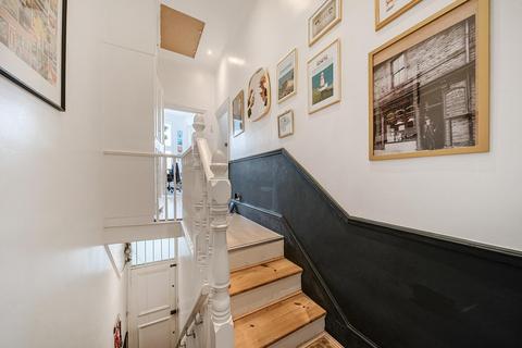 24b Felday Road, London, SE13 7HJ