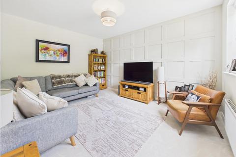 1 New Dawn View, Gloucester, GL1 5PJ