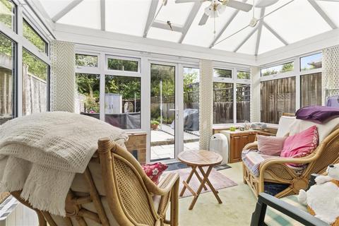 2 bedroom terraced house for sale, The Cedars, Hailsham