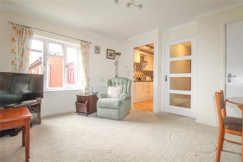 2 bedroom apartment for sale, Raleigh Court, Trowbridge