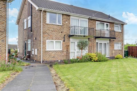 2 bedroom maisonette for sale