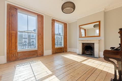 3 bedroom semi-detached house for sale, Richmond Avenue, Barnsbury, Islington, N1