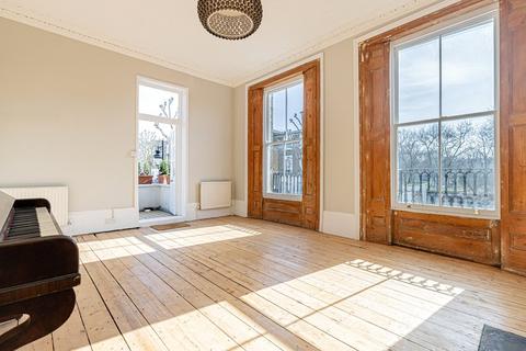 3 bedroom semi-detached house for sale, Richmond Avenue, Barnsbury, Islington, N1