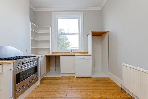 3 bedroom semi-detached house for sale, Richmond Avenue, Barnsbury, Islington, N1