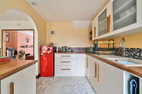 9 Cardill Close, Bristol, BS13 7JQ